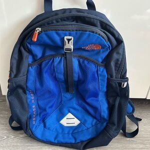 The North Face Recon Squash Backpack